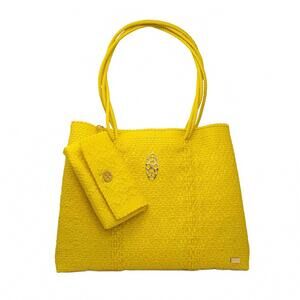 NEW LOLA'S BAG women's travel woven tote bag with clutch in yellow